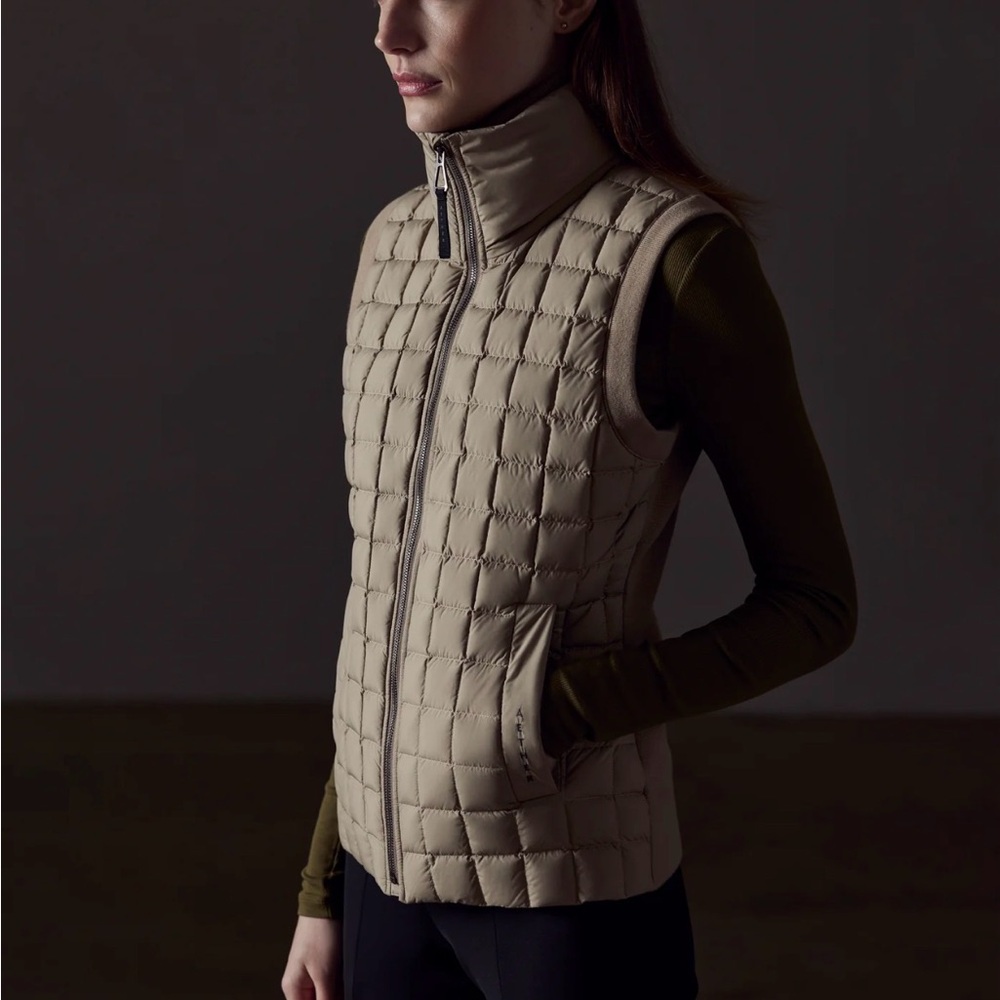 Aether Phase Women's Quilted Tan Vest jacket M